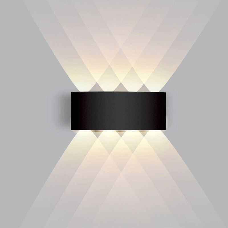 Sculptural Outdoor Lighting for Elegant Ambience