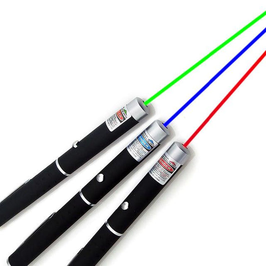 Three-Color Laser Pointer for Long-Range Precision