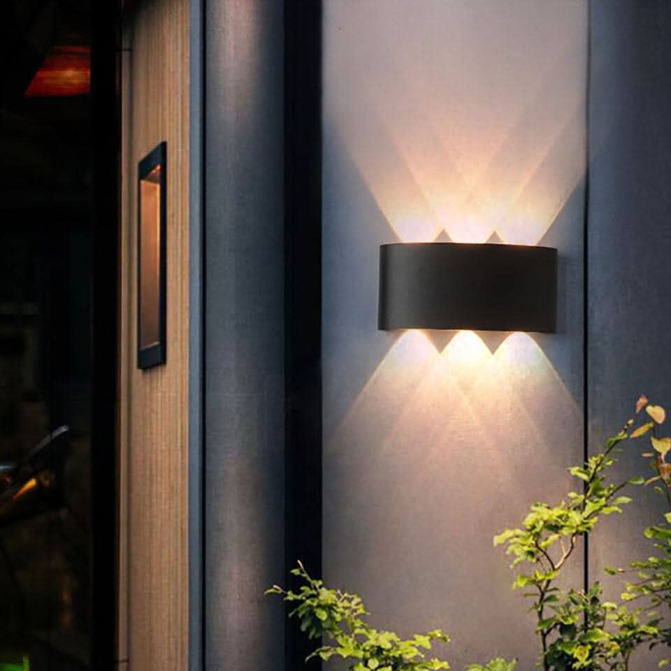 Sculptural Outdoor Lighting for Elegant Ambience