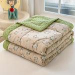 Lightweight Floral Summer Quilt