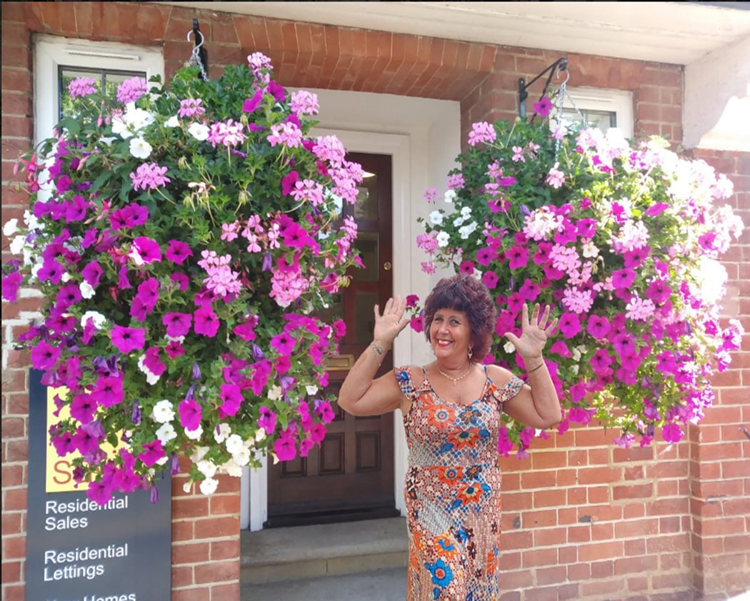 Artificial Climbing Vine For Instant Garden Charm