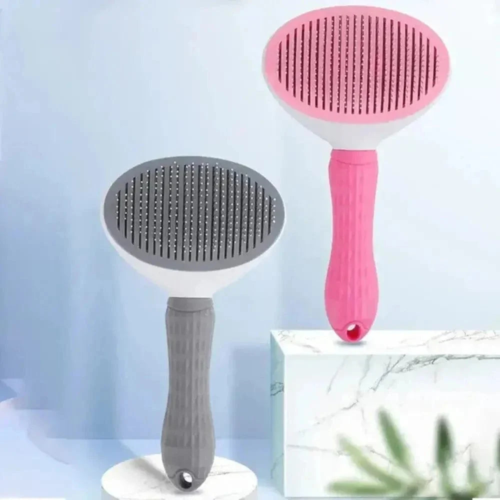 Brosse de toilettage pour chat pour un démêlage sans stress