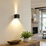Illuminazione da Parete Nordica Up Down per Facciate Imponenti