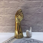 Vaso in Ceramica a Mano con Carattere Scultoreo