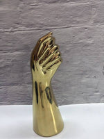 Vaso in Ceramica a Mano con Carattere Scultoreo