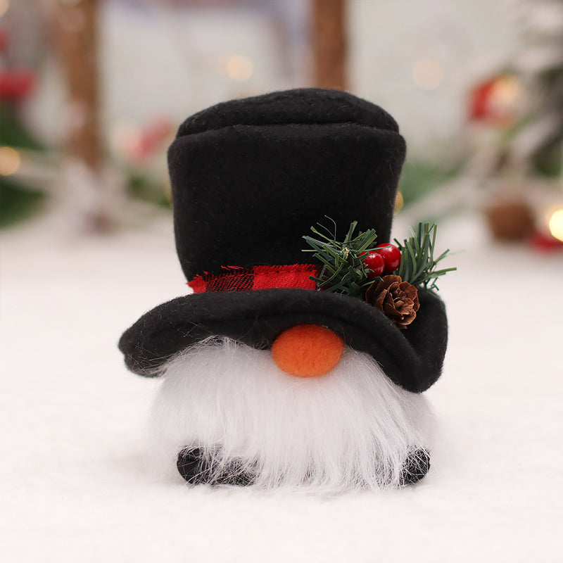 Glowing Christmas Gnome Lighting With Festive Charm
