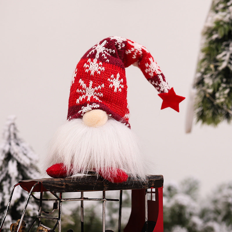Glowing Christmas Gnome Lighting With Festive Charm