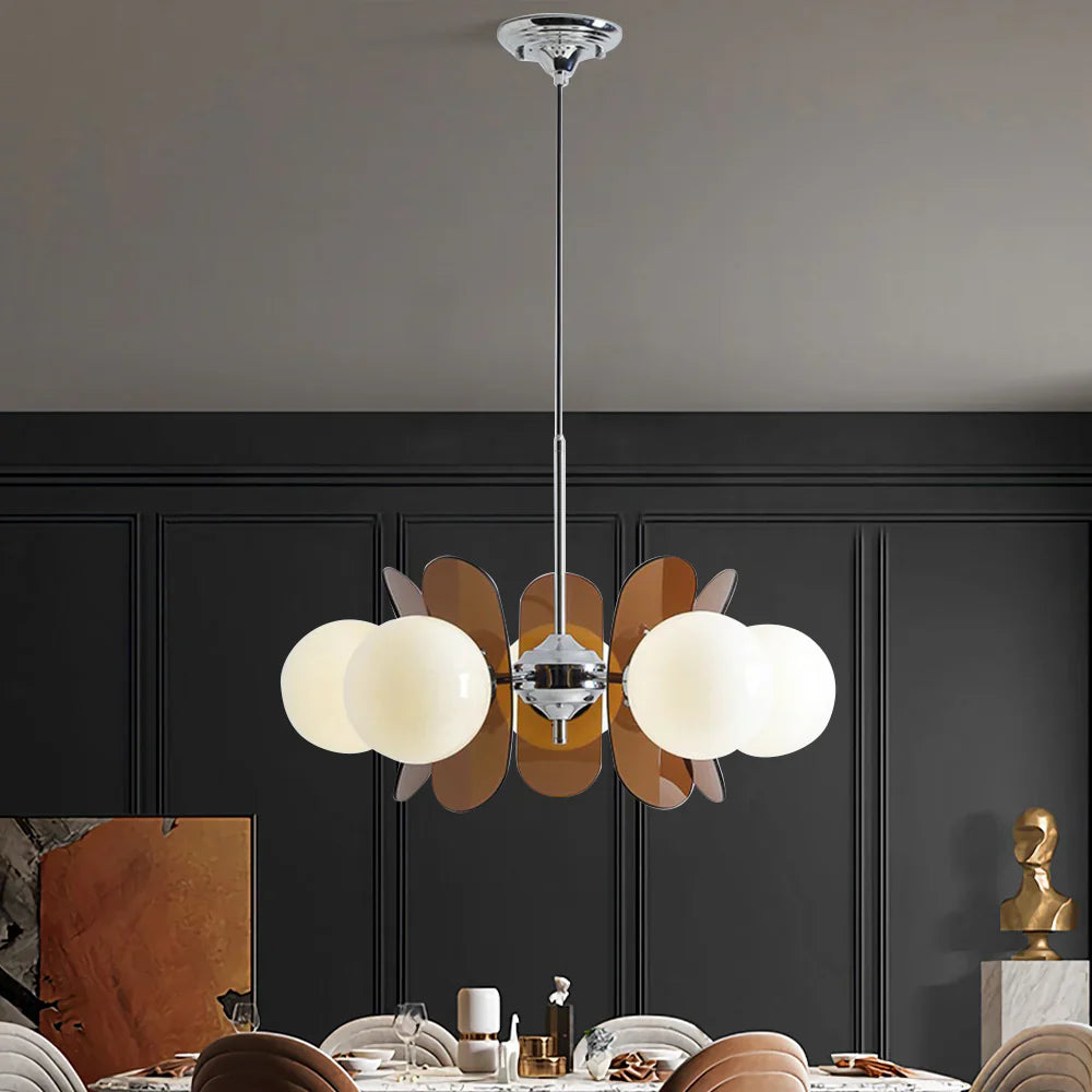 Lampadario Bauhaus Globe – un punto focale sorprendente